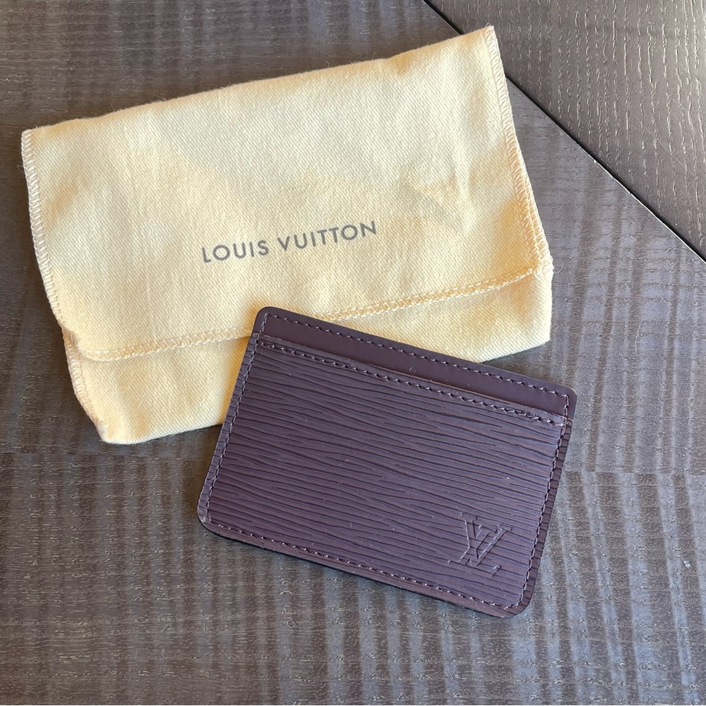 New Louis Vuitton Purple Plum Card Holder with Yellow Pouch Authentic